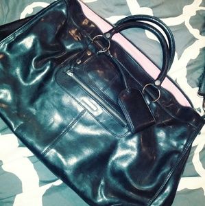 Leather VS weekend bag